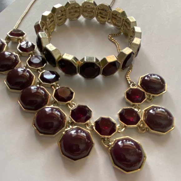Ann Taylor Jewelry - REDUCED Ann Taylor Fashion Necklace & Bracelet  NWOT